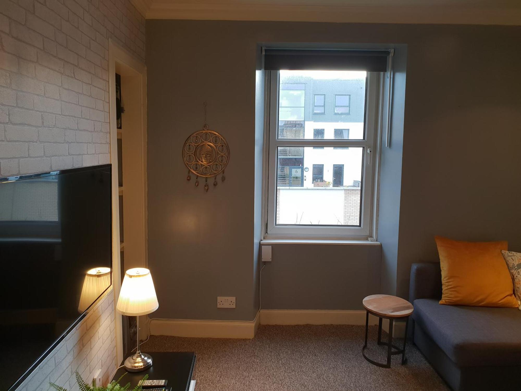 The Broughton - Modern 1 Bed Flat - Walking Distance From Centre EDI